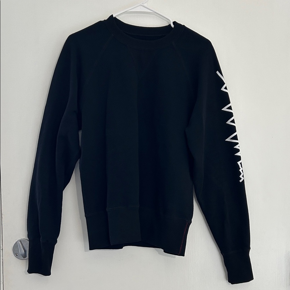 Elegant Black Crewneck Sweater with White Sleeve Design